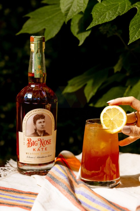 Big Nose Kate 6 Bottles
